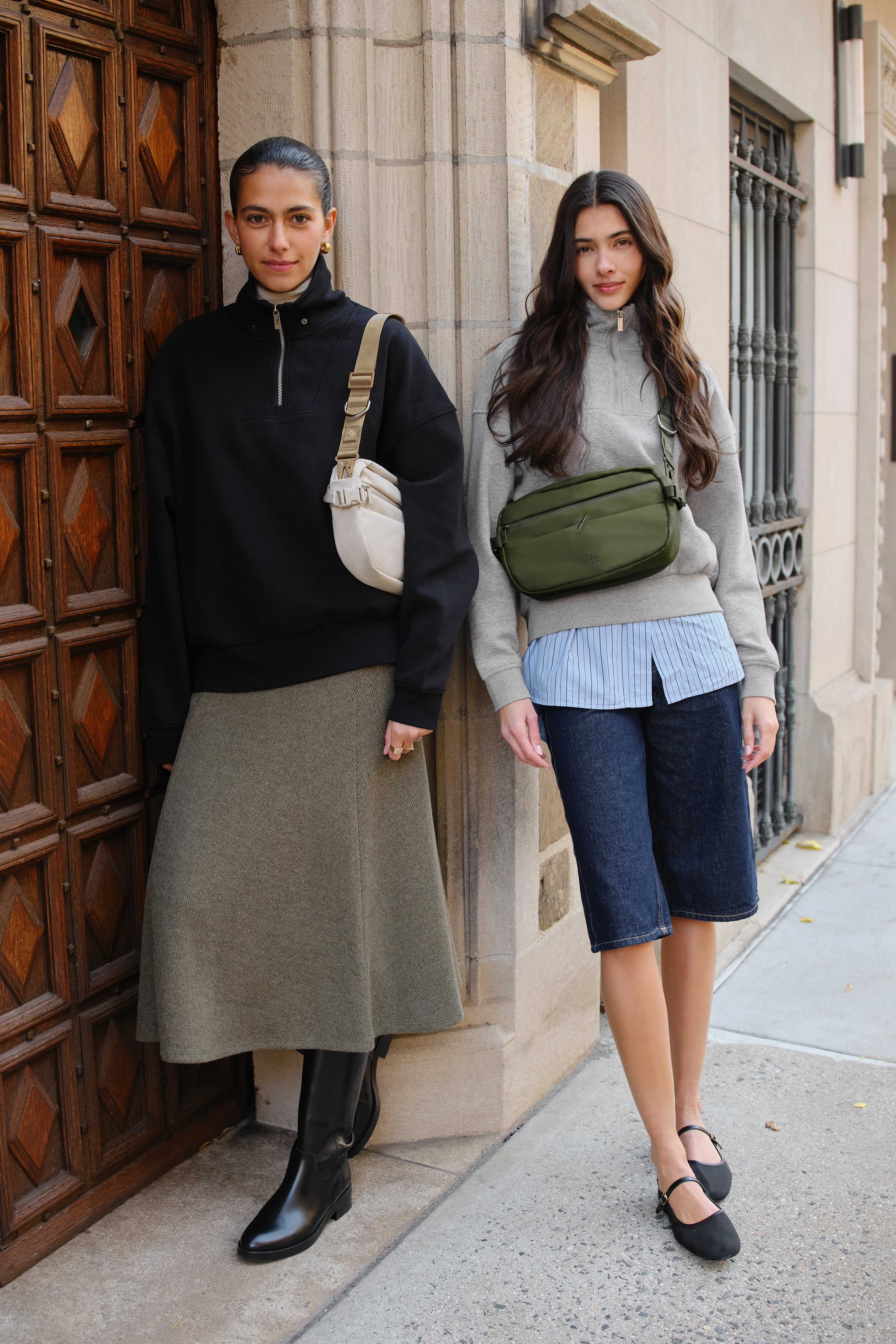 Travel Convertible Sweater (Ebony)