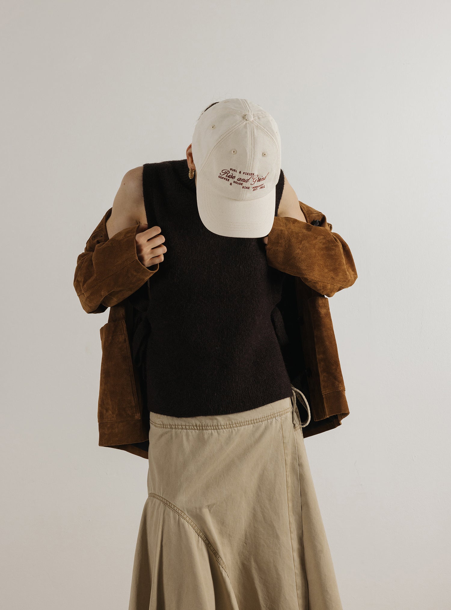 Classic Cap (Rise And Grind Coffee House Grain)